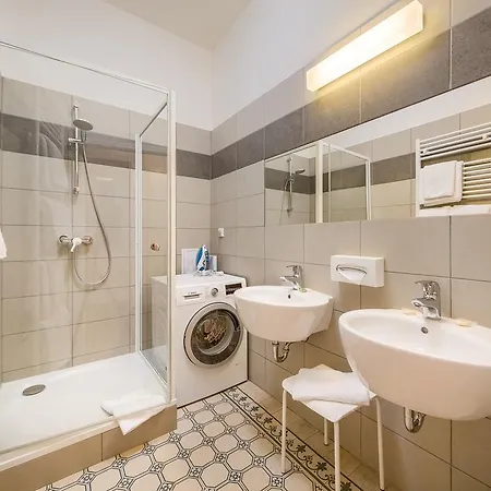 39 Wenceslas Square Apartment *